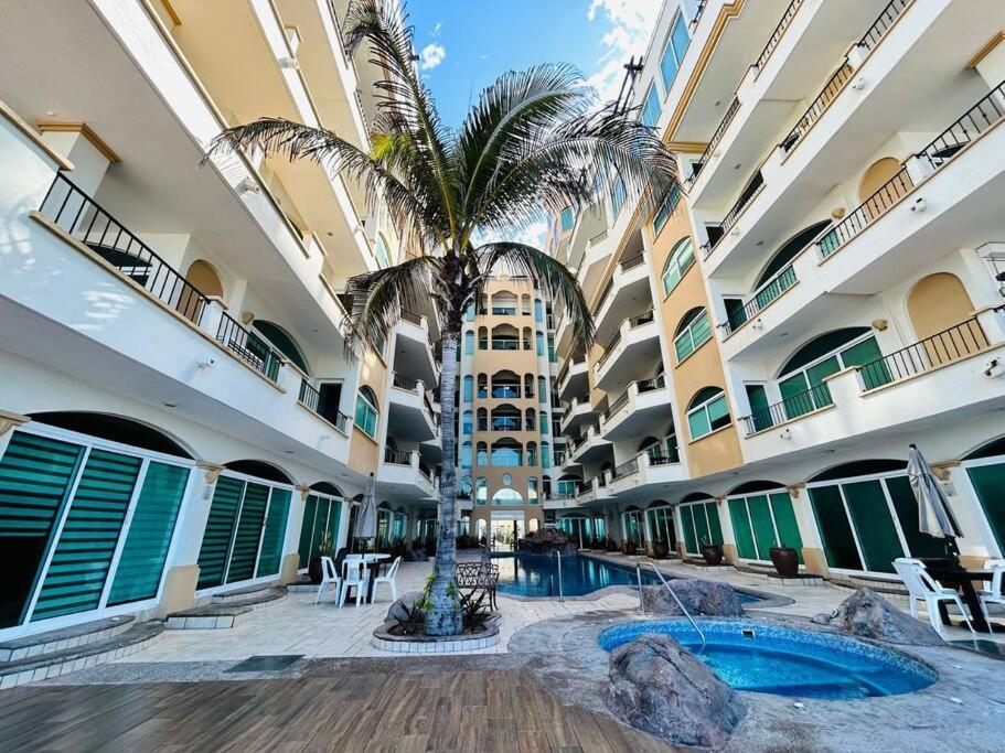 Depa Frente A La Playa By G P S Rentas Mazatlán Exterior foto